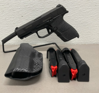 Mossberg MC2c Pistol, 9mm, Serial: 021232MC, Includes Holster & 3 Magazines