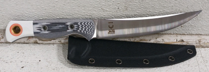 (1) Benchmade 15500 S45VN Fixed Blade Knife w/ Sheath - Steve Rinella Signature Edition
