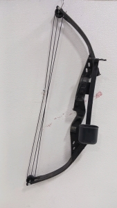 (1) PSE Archery Compound Bow - Black w/ Sight Mount & Quiver Cup