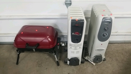 Small Red Grill, (2) Standing Heaters