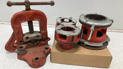 Ridgid Pipe Threaders - Adjustable