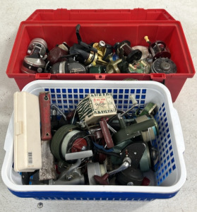 (2) Containers of Vintage Fishing Reels (6) Containers