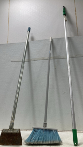 Aluminum Ceiling Cleaning Tool - Metal Scraper - Metal Broom