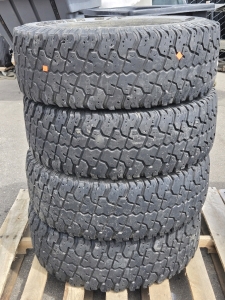 (4) Cooper Discover S/T LT285/75R16 M+S Tires