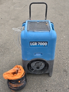Dri-Eaz LGR 7000 XLi Air Dehumidifier w/ Accordian Hose Attachment - Model F412