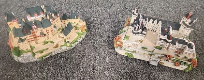 European Castles ELTZ CASTLE IN RHINELAND-PALATINE, GERMANY.. USS'E CASTLE, LIRE VALLEY, FRANCE..
