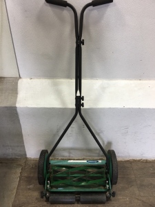 Scott&rsquo;s Push Mower