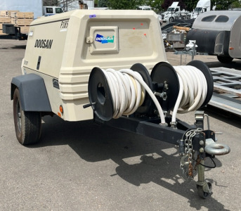 2015 Doosan 49 Hp Air Compressor Model:470778UDZF24