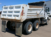 ACHD 2009 VOLVO VHD DUMP TRUCK - - 4