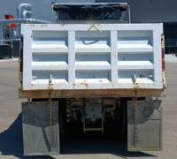 ACHD 2009 VOLVO VHD DUMP TRUCK - - 5