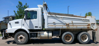 ACHD 2009 VOLVO VHD DUMP TRUCK - - 7