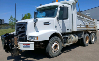 ACHD 2009 VOLVO VHD DUMP TRUCK - - 8