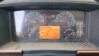 ACHD 2009 VOLVO VHD DUMP TRUCK - - 28