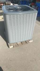 Goodman Amana Air Conditioner Unit 34x34x41 #ASX160481FD