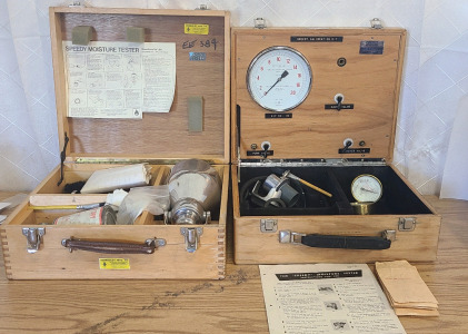 Speedy Moisture Tester Calibration Kit and Speedy Moisture Tester