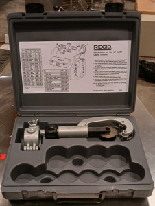 (1) Ridgid No. 87 ASCR Cable Trimmer in Case - New As Is