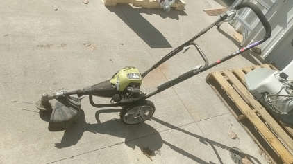 Ryobi Gas Walking Weed Walker