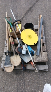 (20) Outdoor Tools w/ Leaf Blower Motor - (13) Shovels (5 Square 1 Snow) (1) Leaf Blower Motor (1) Yellow Reel (5) Additional Implements