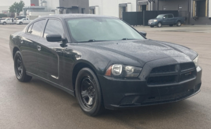 2014 DODGE CHARGER - CHROME TRIM!