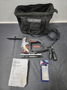 Craftsman Scrolling Sabre Saw w/ Laser Trac - 5.5Amp - Model: 320.17256 & Carry Bag