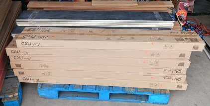 (1) Pallet Vinyl Plank Flooring - South Wind Oak Legends Extra Wide Click
