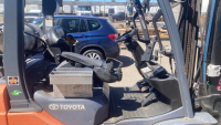 2007 TOYOTA 8FGU30 FORK LIFT - 9048 HOURS!! - 16