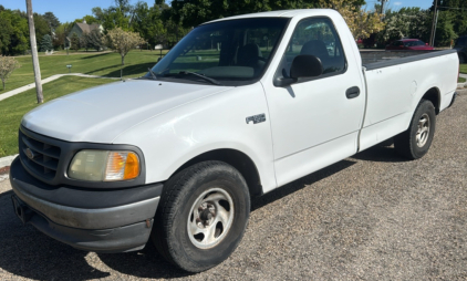 2002 FORD F-150 - TOW PACKAGE!
