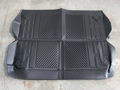 Molded Trunk Mat For a 2021+ Ford Bronco Foor Door (Mabett)