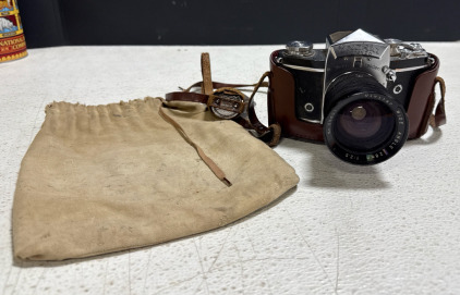 (1) Exakta Varex IIa Camera W/ A Vivitar 28mm Wide-Angle Lens & Leather Camera Case