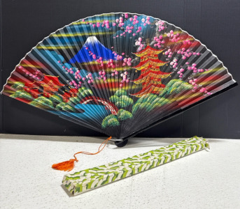 (1) Vintage Japanese Mt.Fugi Hand Painted Fan