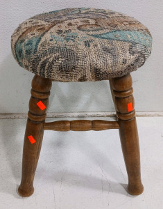 (1) Upholstered Wooden Stool