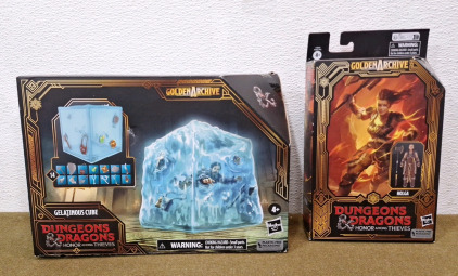 (1) Dungeons & Dragons Honor Among Thieves, Golden Archive Character, Gelatinous Cube & (1) Dungeons & Dragons Honor Among Thieves, Golden Archive Character, Holga