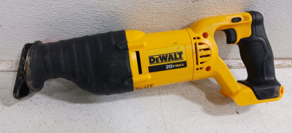 (1) DeWalt DCS381 Reciprocating Saw - 20V MAX