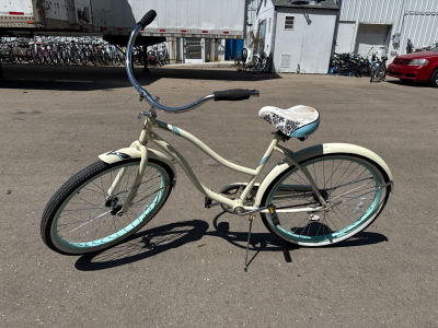 (1) 26&rdquo; Huffy Cranbrook Tan Bike
