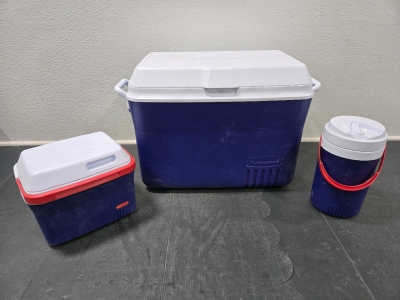 Set of Rubbermaid Coolers & Water Bottle