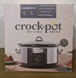 (1) Crock-Pot Countdown, 7Qt Digitally Controlled Crock-Pot