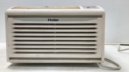 Haier Room Air Conditioner - Remote Included