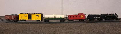 Iron King Bachmann Train Set #65 Locomotive Santa Fe Caboose Rio Tender TH&B