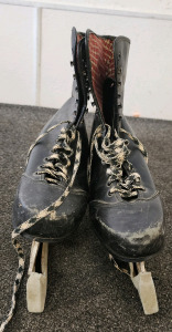 Vintage Cowhide Ice Skates