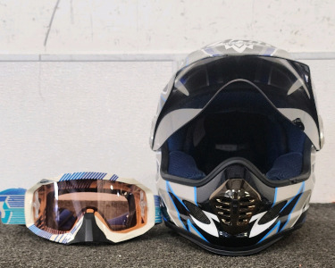 Aria Helmet With Goggles