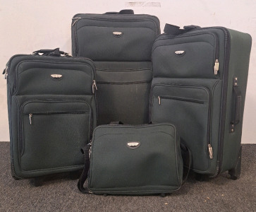 Good Condition 4 Piece Green Edgehill Luggage Set