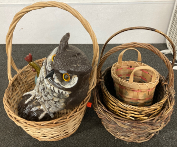 (4) Baskets And Bird Decor