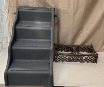 Dog-Steps & Metal Bowl Holder for Dogs