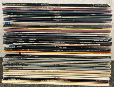 35+ Laser VideoDiscs - Multiple Genres