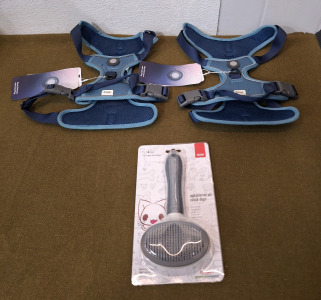 (2) Blue - Dog Smart Harnesses W/ Cloud Tag, Both XL, Heron Blue & (1) Pet Brush