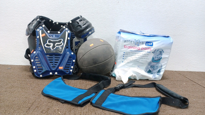 Training Pet Pads & FoxRaving Gear. Workout Black Ball & More