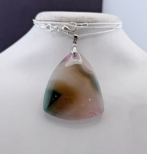 (1) 104cts. Beautiful Natural Fire Agate Gemstone Pendant .925 Necklace