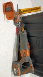 Ridgid Sawzall - Ridgid Flashlight & Battery