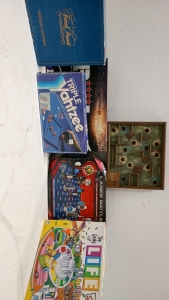Board Games - Risk - LIFE & more
