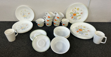 Vintage Corelle Spring Meadow Cups Saucers Creamer and Sugar Bowl Set Like New, Corelle White Cereal Bowls, Medium Corelle's "Spring Meadow" Pattern Plates, Large Corelle Spring Bouquet Luncheon Plates, Plain White Centura Mug Cups